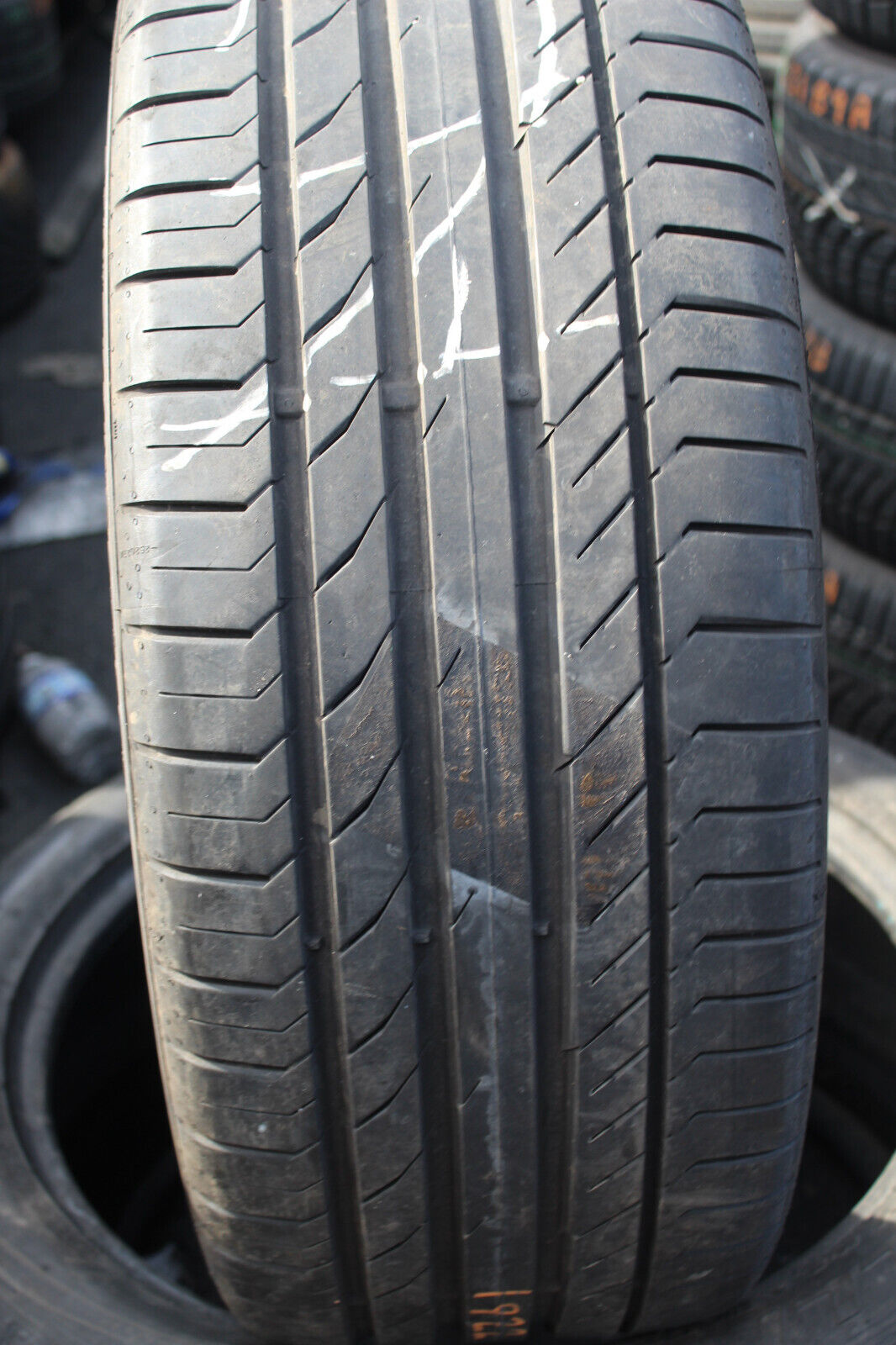 235 45 20 Continental, CSC 5, XL, 100V, x1 Single, 6.7mm (f1_tyres) FO L3341