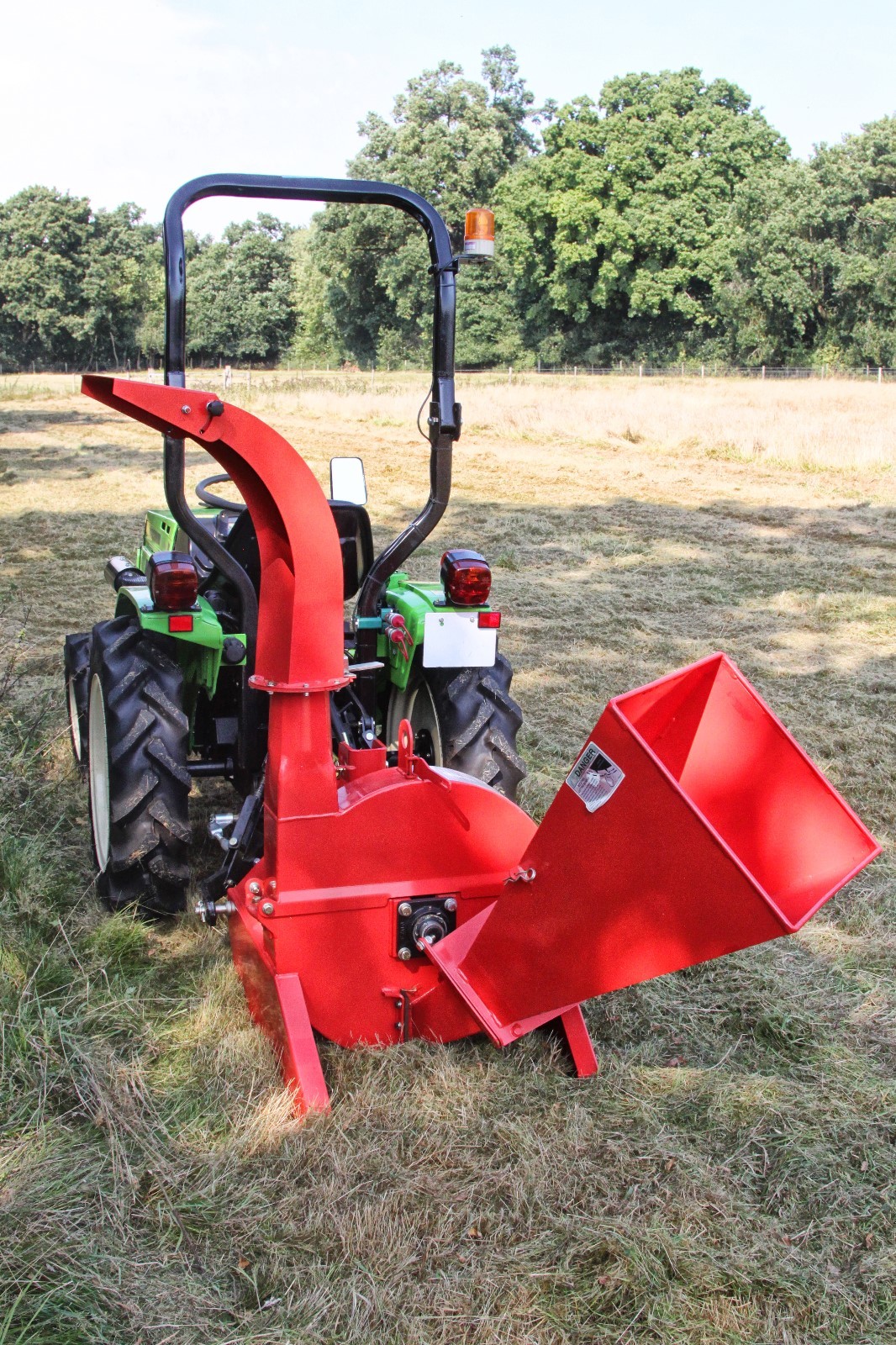 New Winton 4" wood chipper suitable for compact tractors Farm Equipment