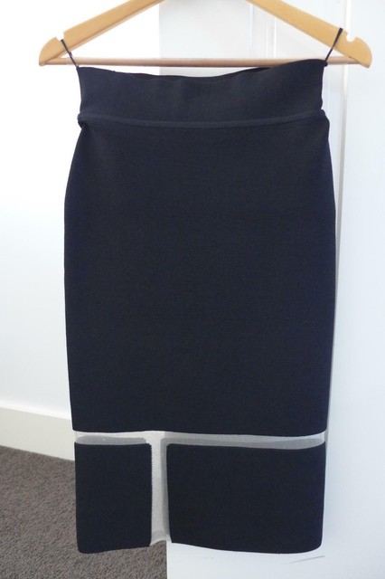 scanlan theodore crepe knit gown black