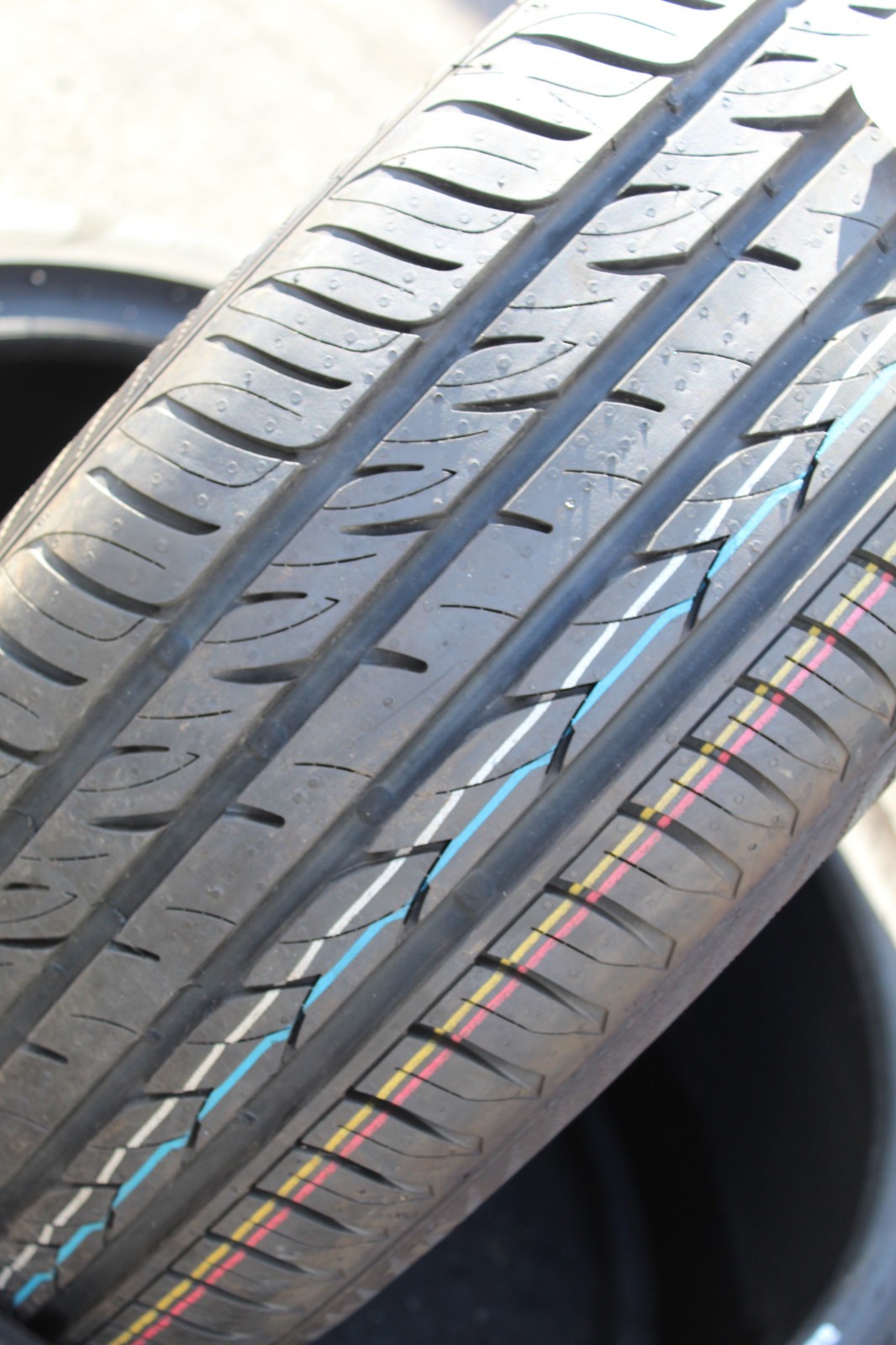 New 215 55 17 Gislaved, Ultra Speed 2, XL, 98W, x1 Tyre (F1_tyres) L3793