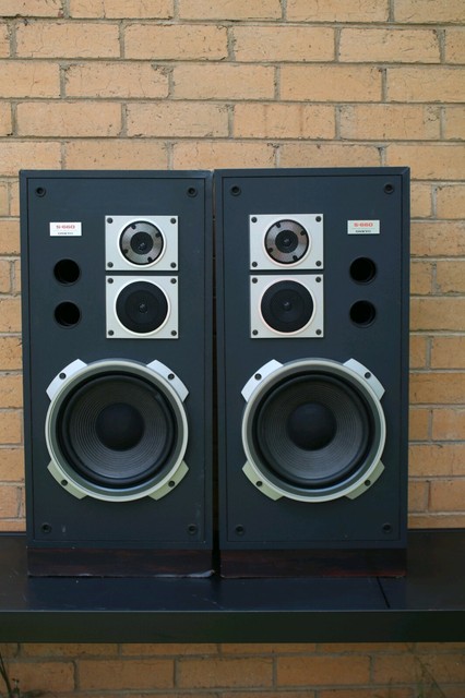 stereo speakers gumtree