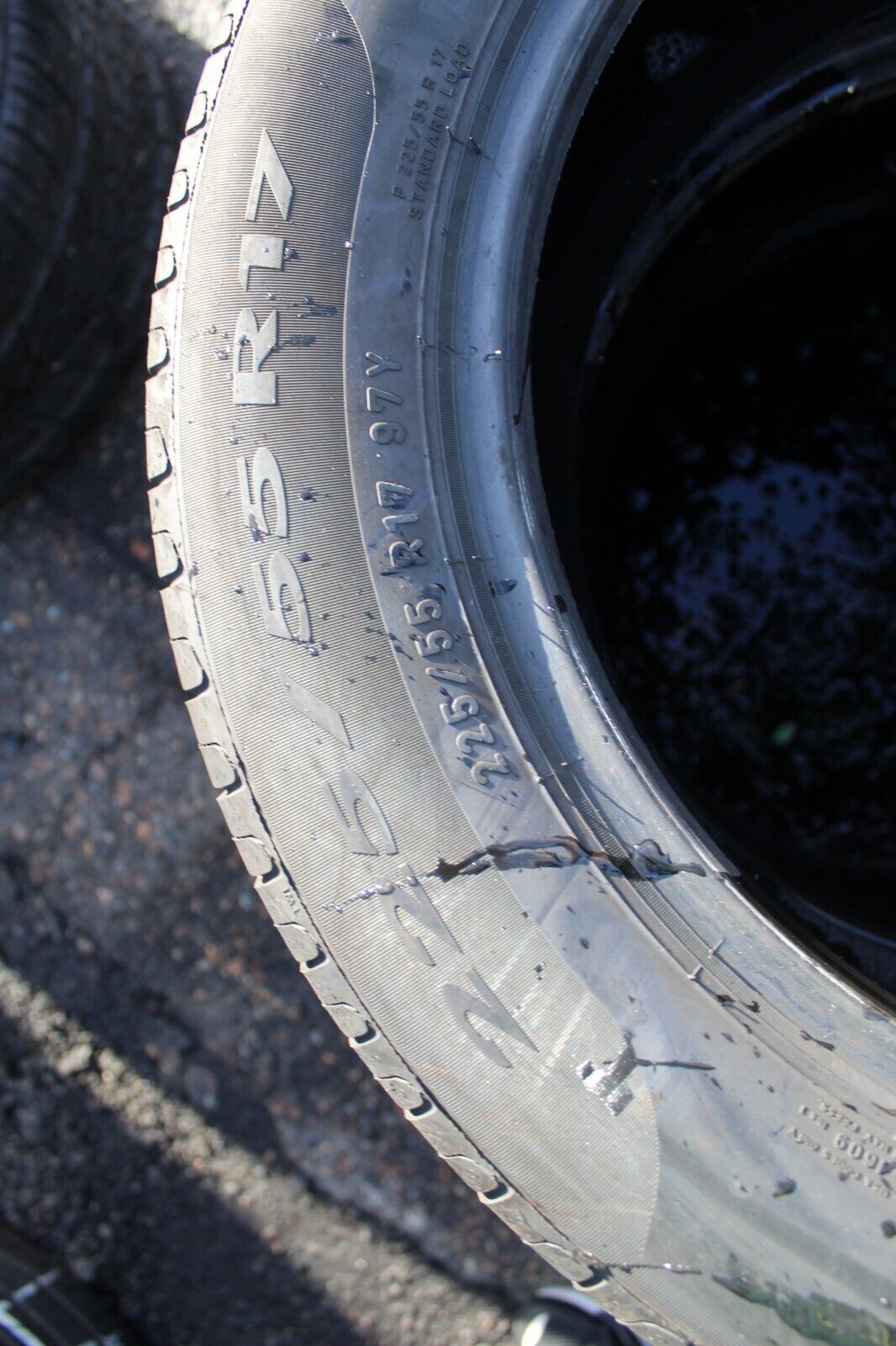 225 55 17  Pirelli, Cinturato P7,  AO, 97Y, x2 A Pair 6.2mm (F1_tyres) L407