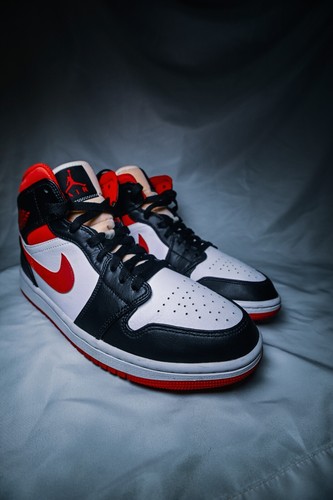 NIKE☆AIR JORDAN 1★CHICAGO BLACK TOE★24.5 Air Jordan 1 Retro 'Black Toe' Release Date. Nike SNKRS