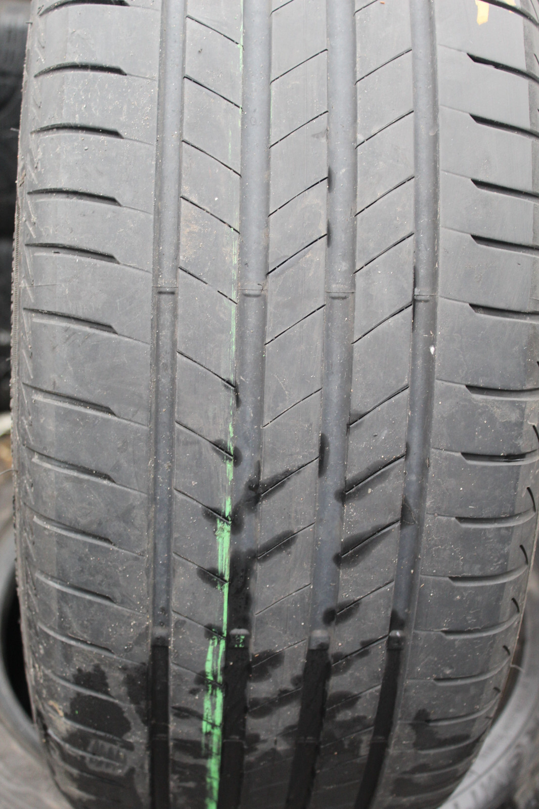 245 40 19 Bridgestone, RunFlat, 98Y, x1 Single Tyre 5.9mm (F1_tyres) L3217