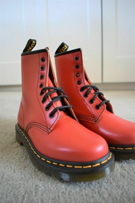dr martens 2b34