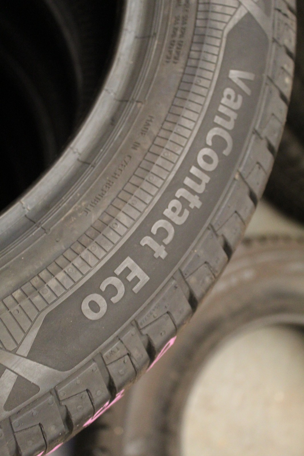 New 215 60 17C Continental, VanContact Eco, 109/107T, x1 Tyre (F1_tyres) X149