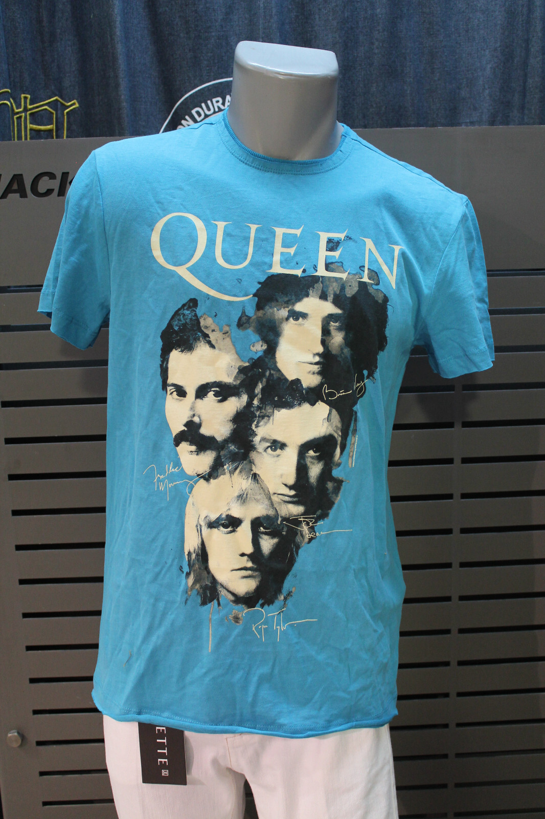 (アンプリファイド) Amplified オフィシャル商品 レディース クイーン Tシャツ ロング丈 Japan Tour 79 半袖 Tシャツド Amplified T-shirt Queen - 