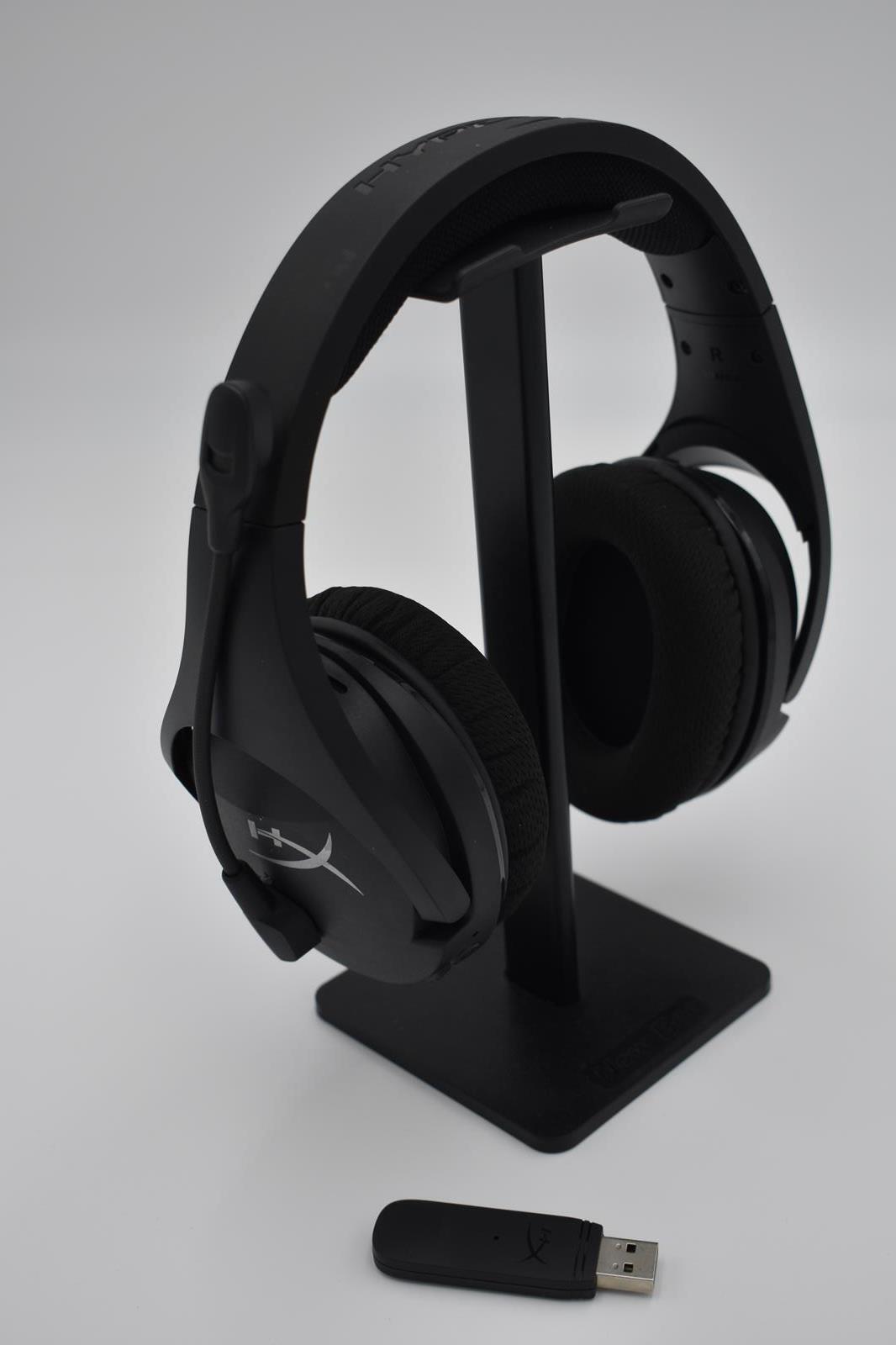 Hyperx stinger core 7.1. Cloud stinger core wireless 7.1. hyperx cloud stinger core wireless 7.1. радиочастотная гарнитура hyperx cloud stinger core wireless hhss1c-kb-wt белый.