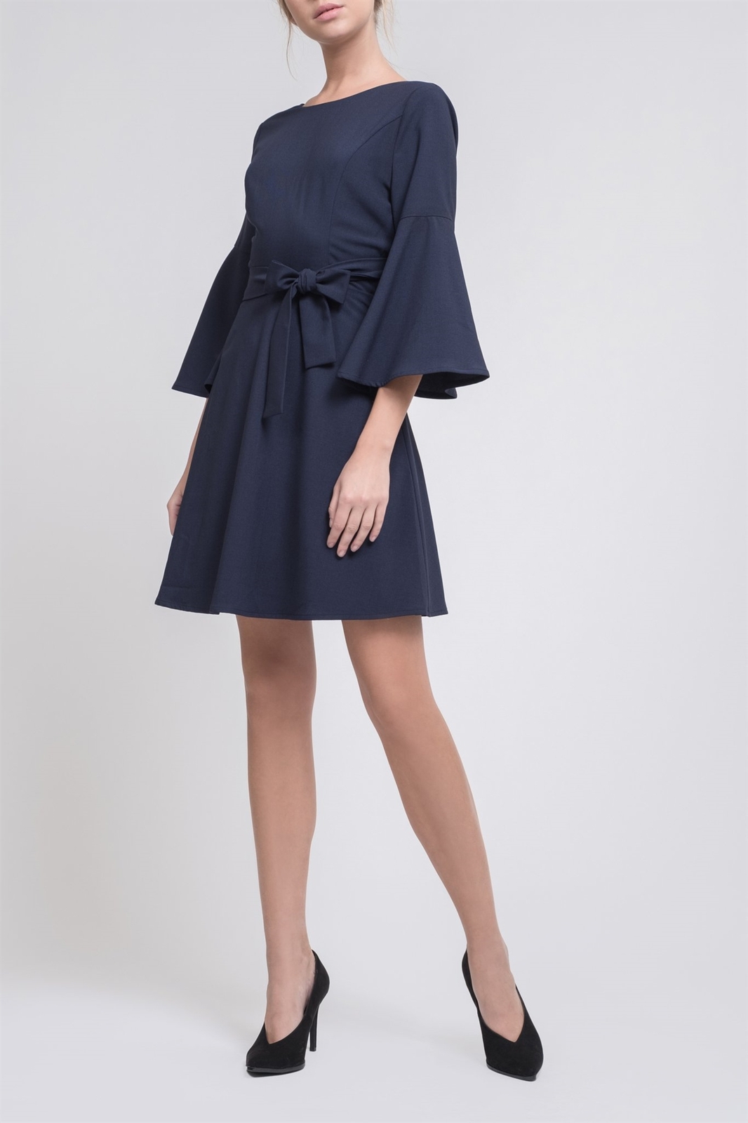 J.O.A. 148289 Women's Fit Dress with Flare Sleeve Cut Out Back and Sash Sz M