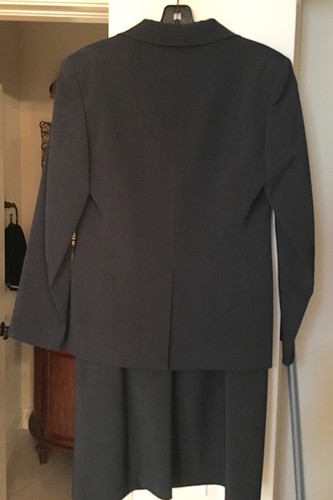 Women's Prada Suit Jacket-A Classic Must Have !! ??????