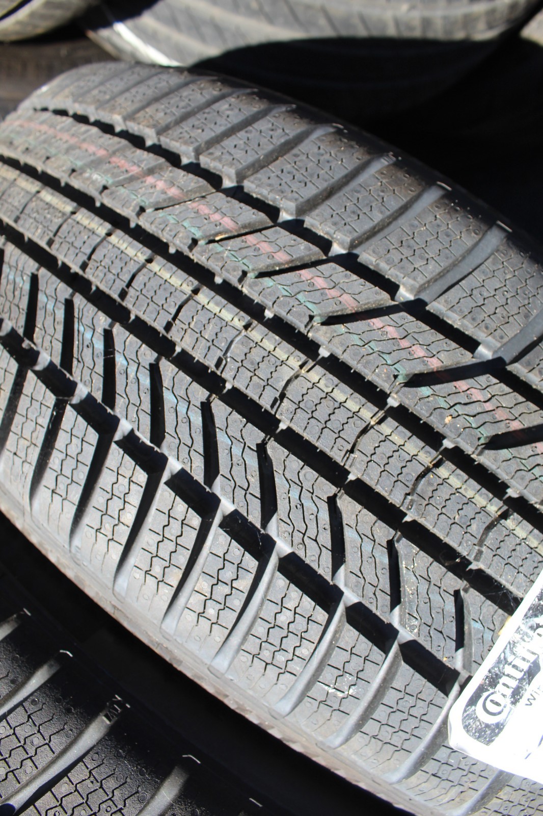 New 215 50 18 Continental, Winter, WC TS870P, M+S, 92V, x1 Tyre (F1_tyres) L3945