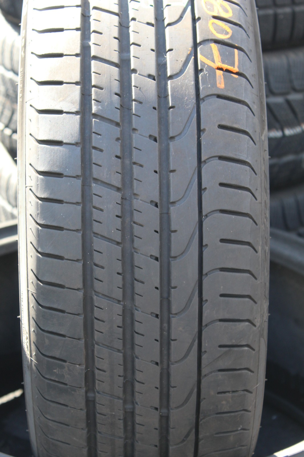 225 35 19 Pirelli, RunFlat, P Zero, 101Y, x1 Single Tyre 6.3mm (F1_tyres) L3807