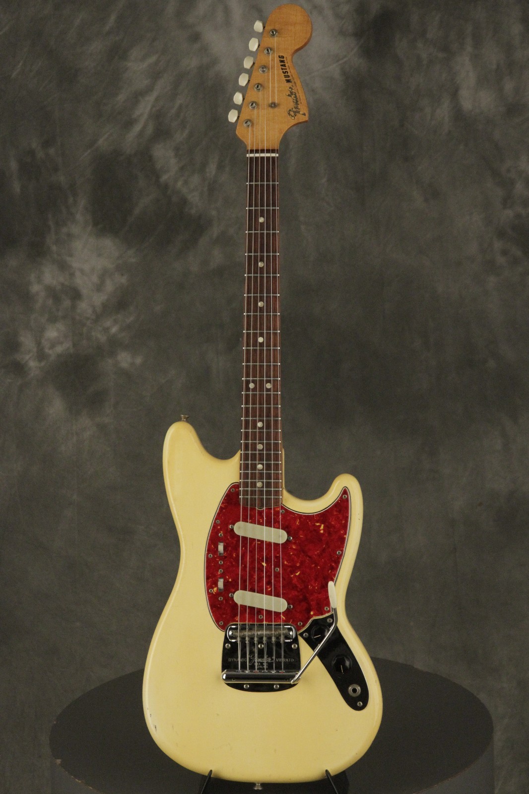 all original 1967 Fender MUSTANG White!!!