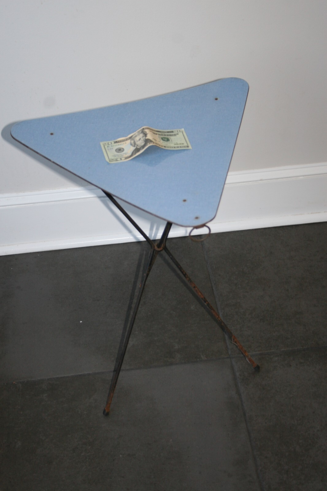 訳あり TEN to TEN CF Tripod Table Rectangle Flip Top Rectangle Table - Fx Ht w/Glides - WB Manufacturing LLC