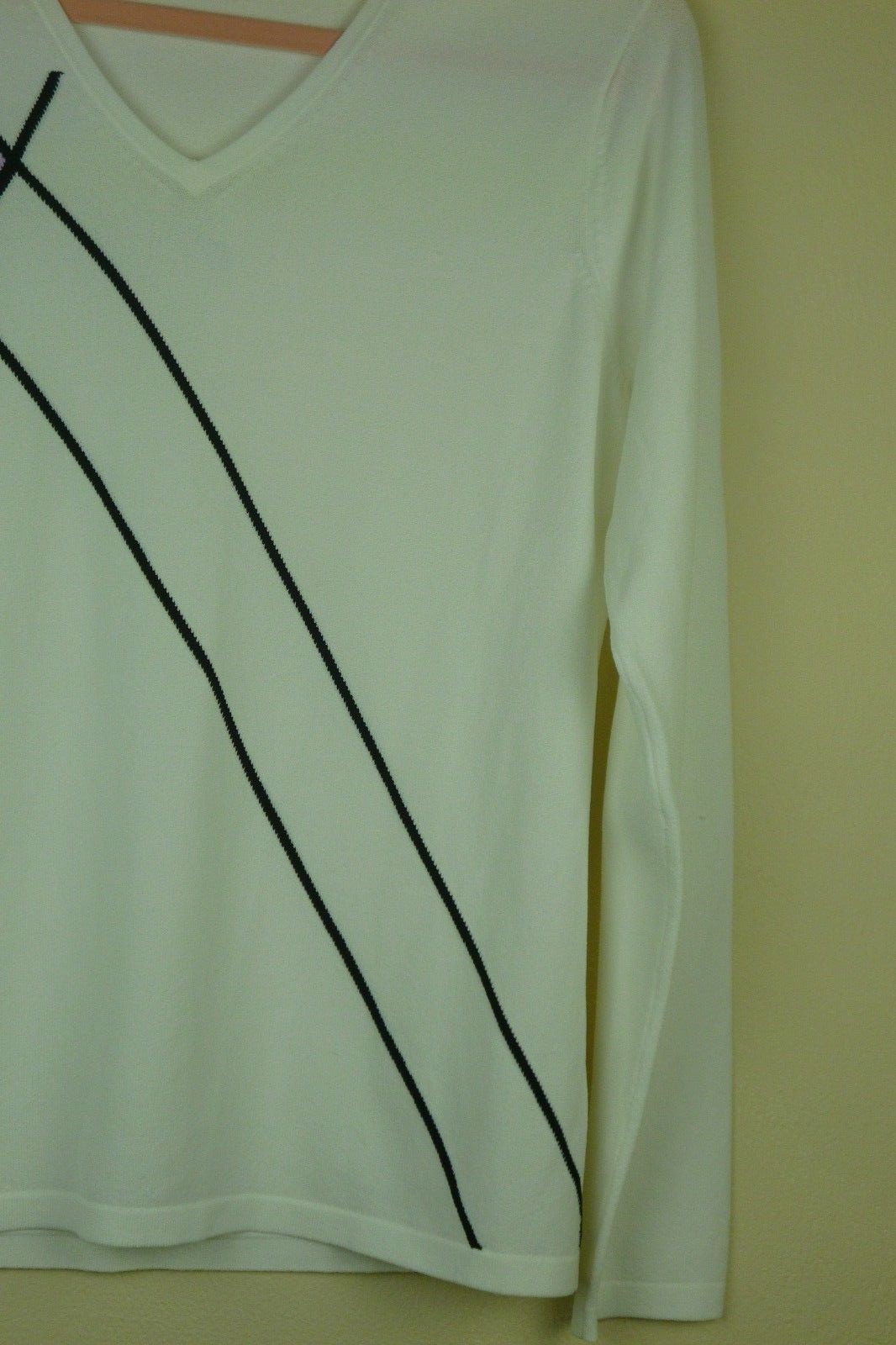 EP PRO Womens White Long Sleeve V-Neck Golf Sweater  Size S EUC