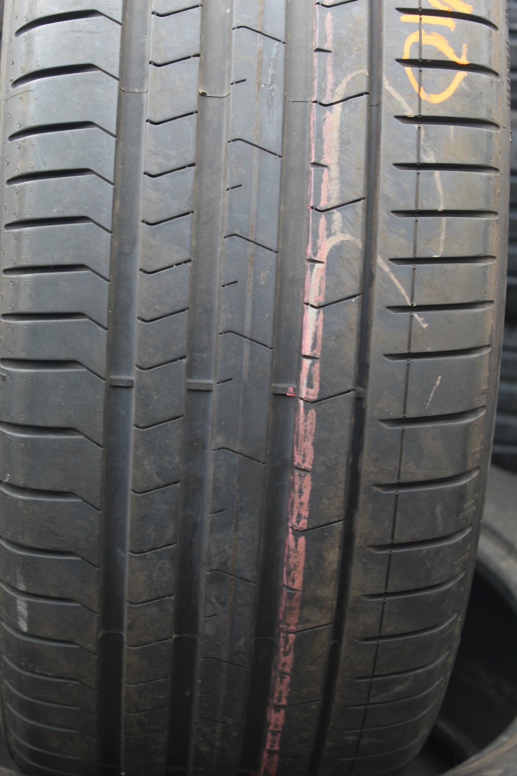 275 35 22 Pirelli, P Zero, XL, VOL, 104W, x1 Single Tyre 6.8mm (F1_tyres) L3640