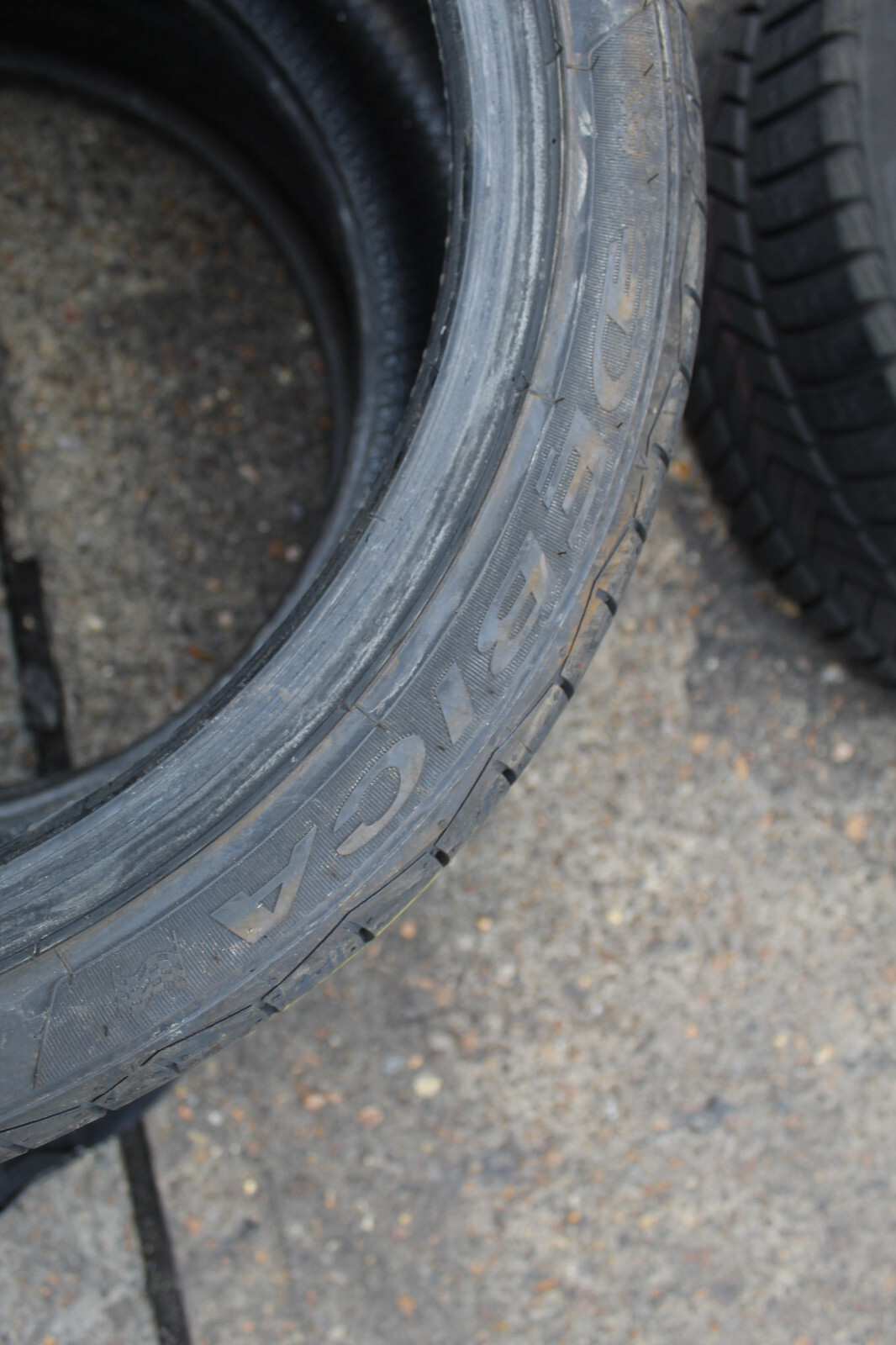 New 225 40 18 Debica, Presto UHP2, 92Y, x1 Single Tyre (F1_tyres) L2319