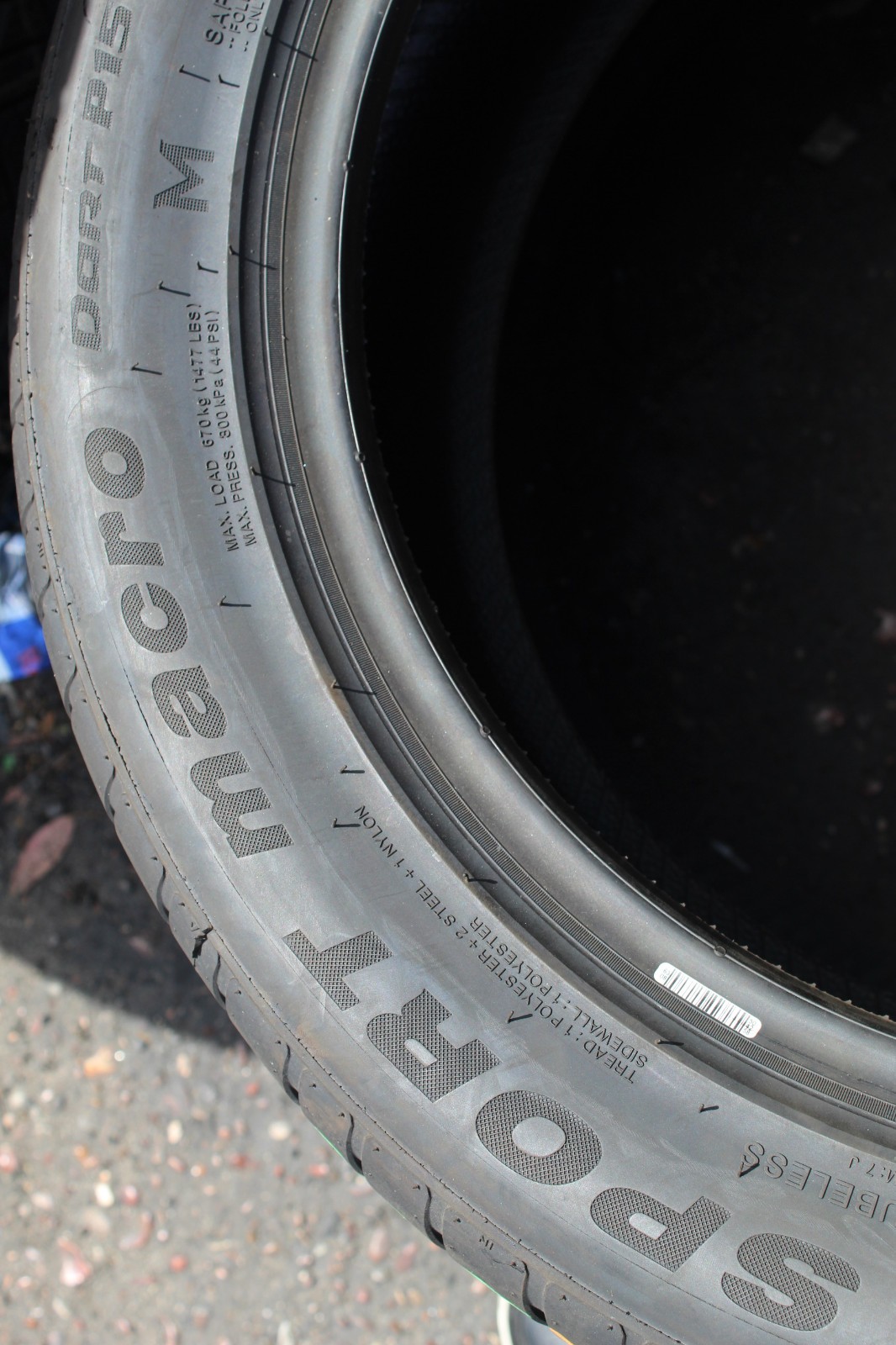 New 215 55 17 Blackarrow, Sport Macro Dart, 94W, x1 Single Tyre (F1_tyres) YD105
