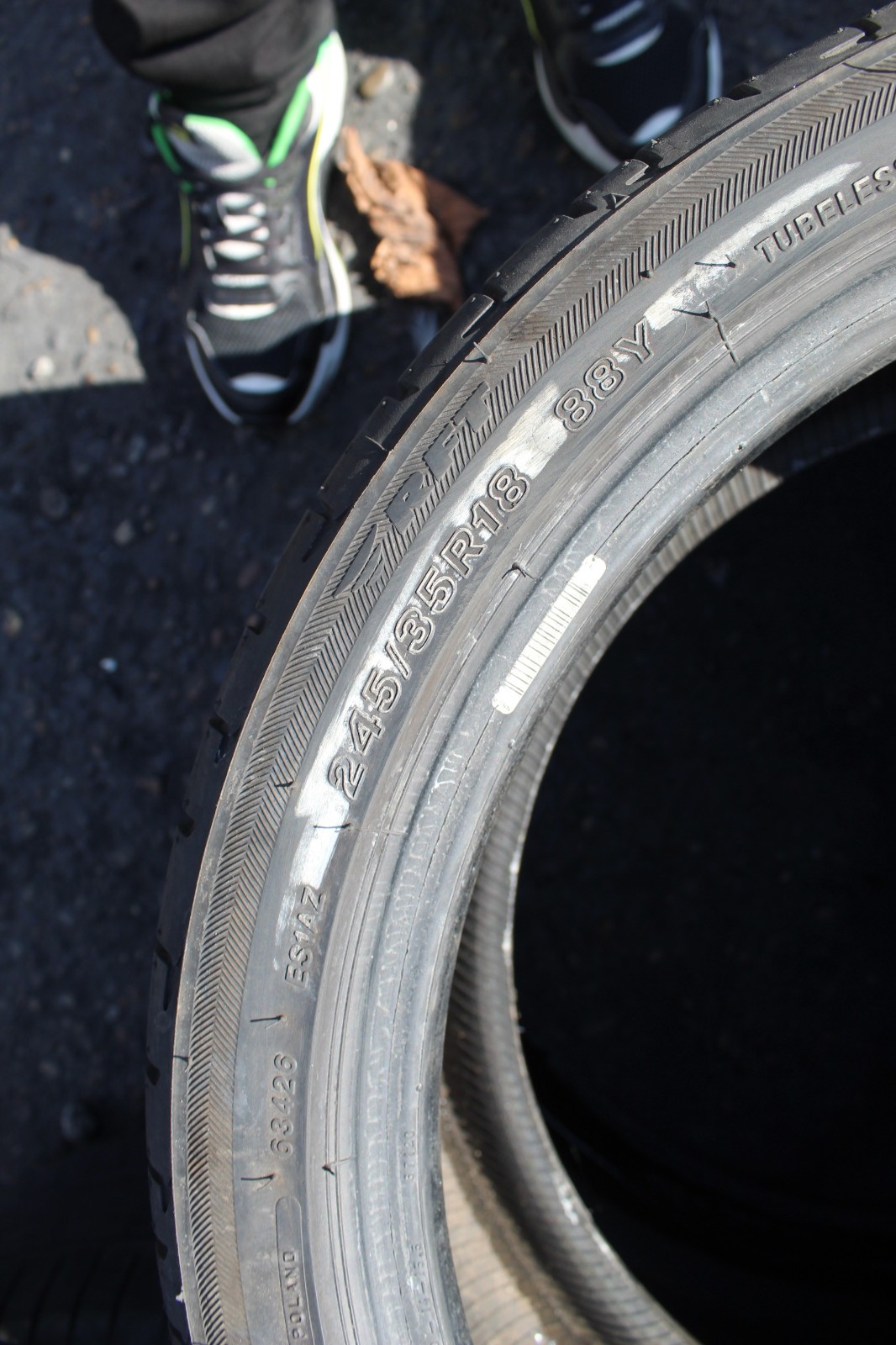 245 35 18 Bridgestone, RunFlat, 88Y, x1 Single Tyre 6.3mm (F1_tyres) L3809
