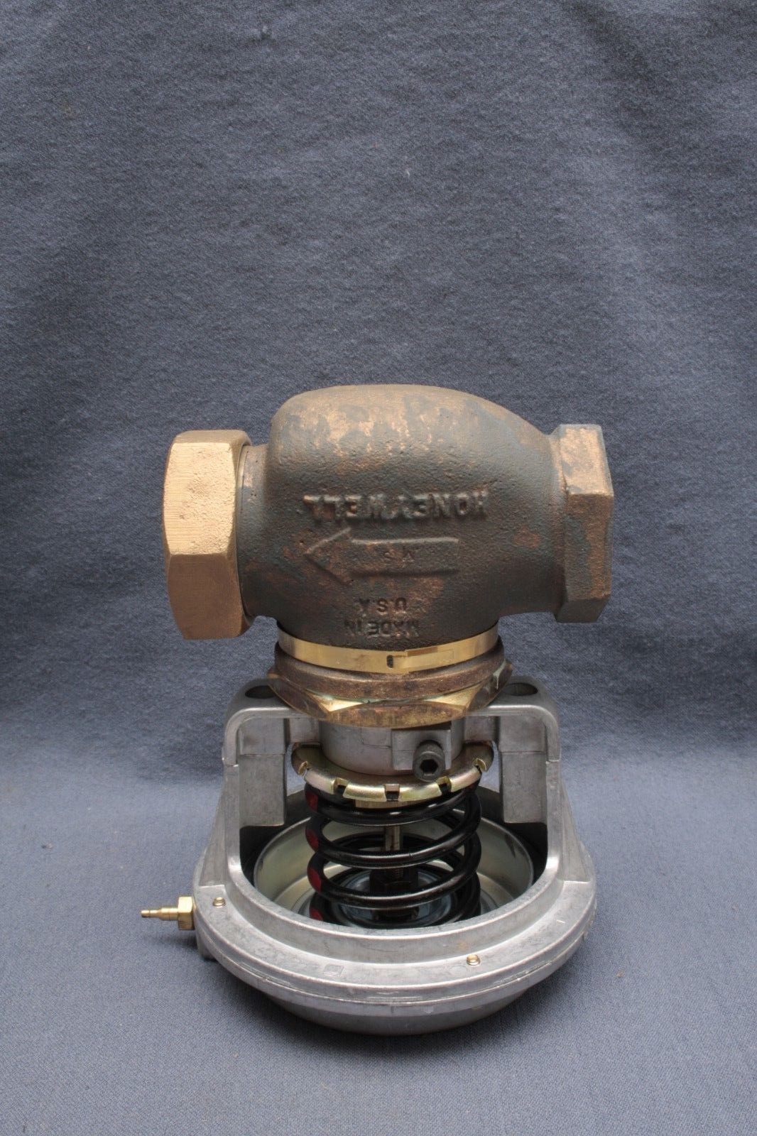 Honeywell VP512A-1767-3 (9743) Pneumatic Unit Ventilator Valve 1-1/4