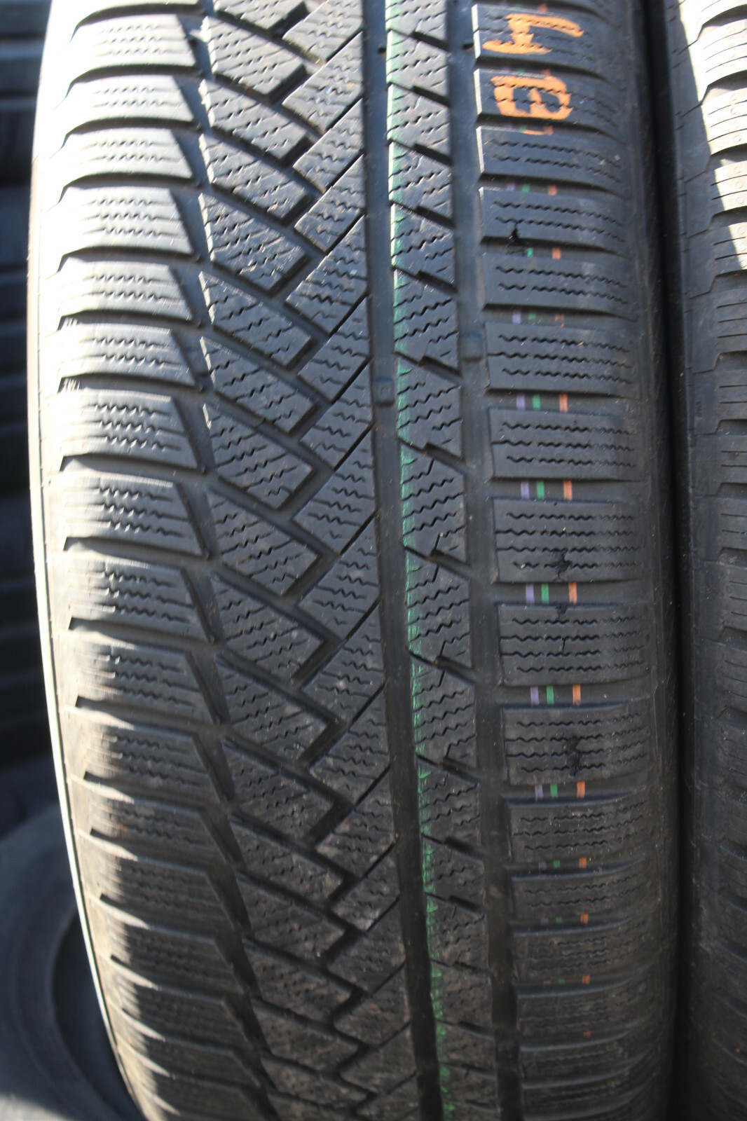 225 55 17 Continental, Winter, 97H & 101V, x2 A Pair 7.5mm (F1_tyres) FO L3014