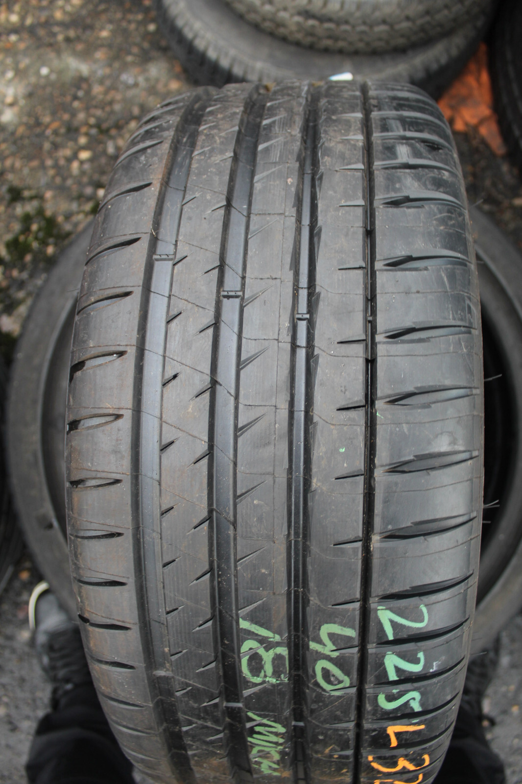 New 225 40 18 Michelin, Pilot Sport 4S, XL 92Y, x1 Single Tyre (F1_tyres) L3266
