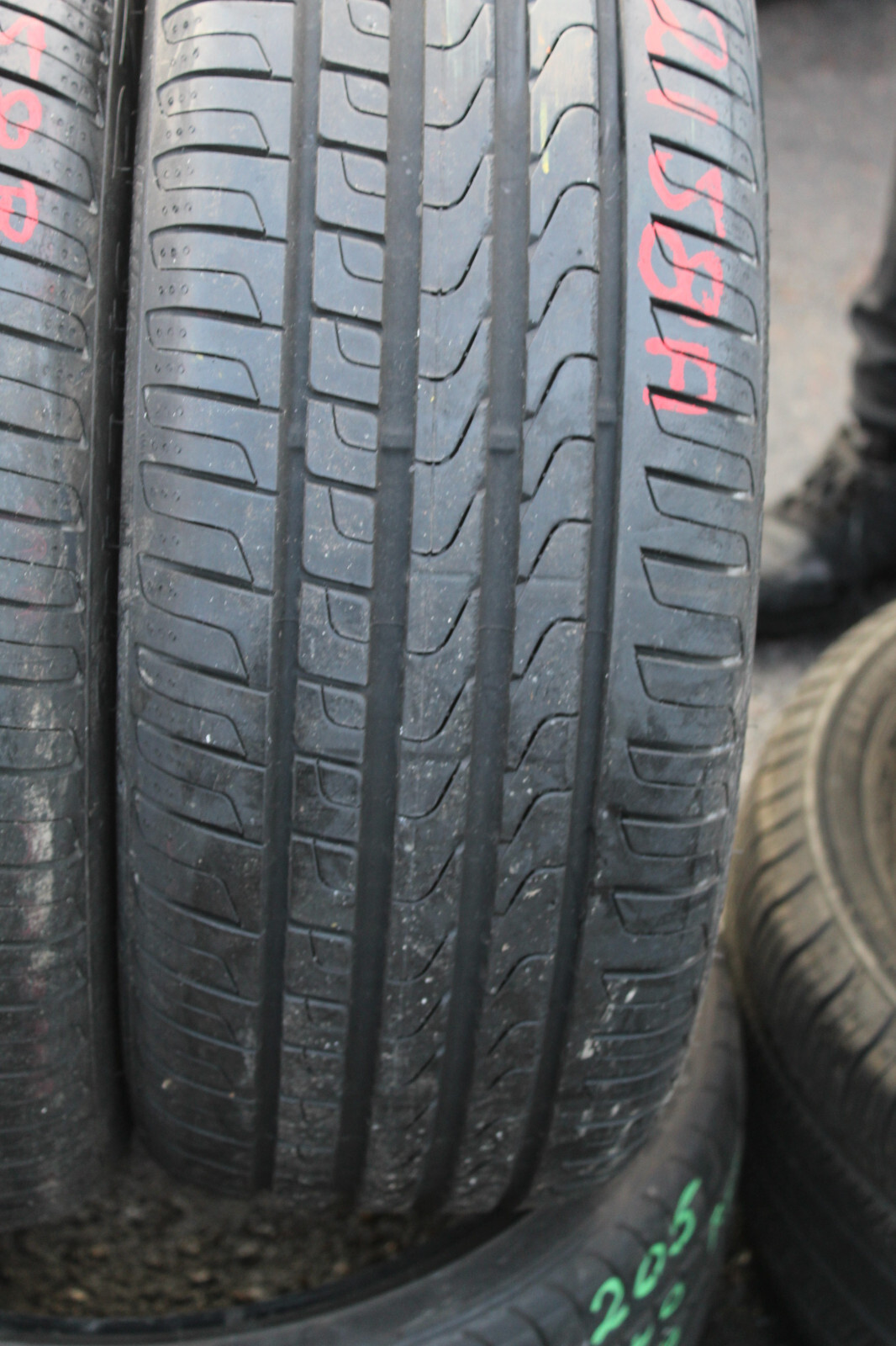 205 45 17 Pirelli, Cinturato P7, XL 88V, x2 A Pair 7.5mm (F1_tyres) L2158