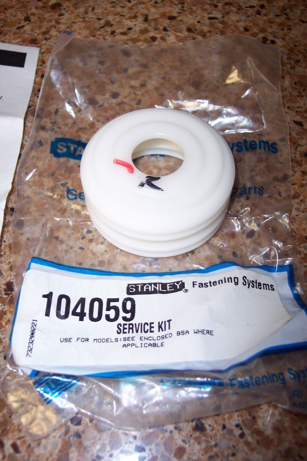 Bostitch Stanley 104059 Head Valve repair parts  NEW OEM n80 n95 SDN12b