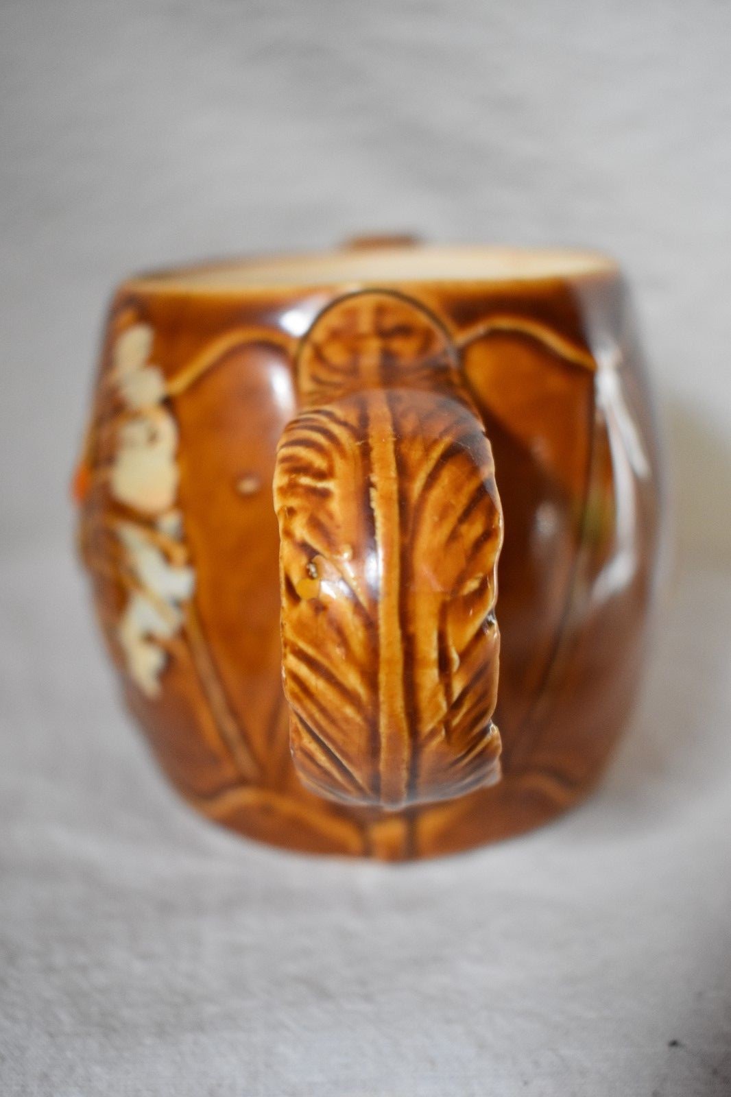 Native American Indian Chief Teapot pottery drum shaped feather handle