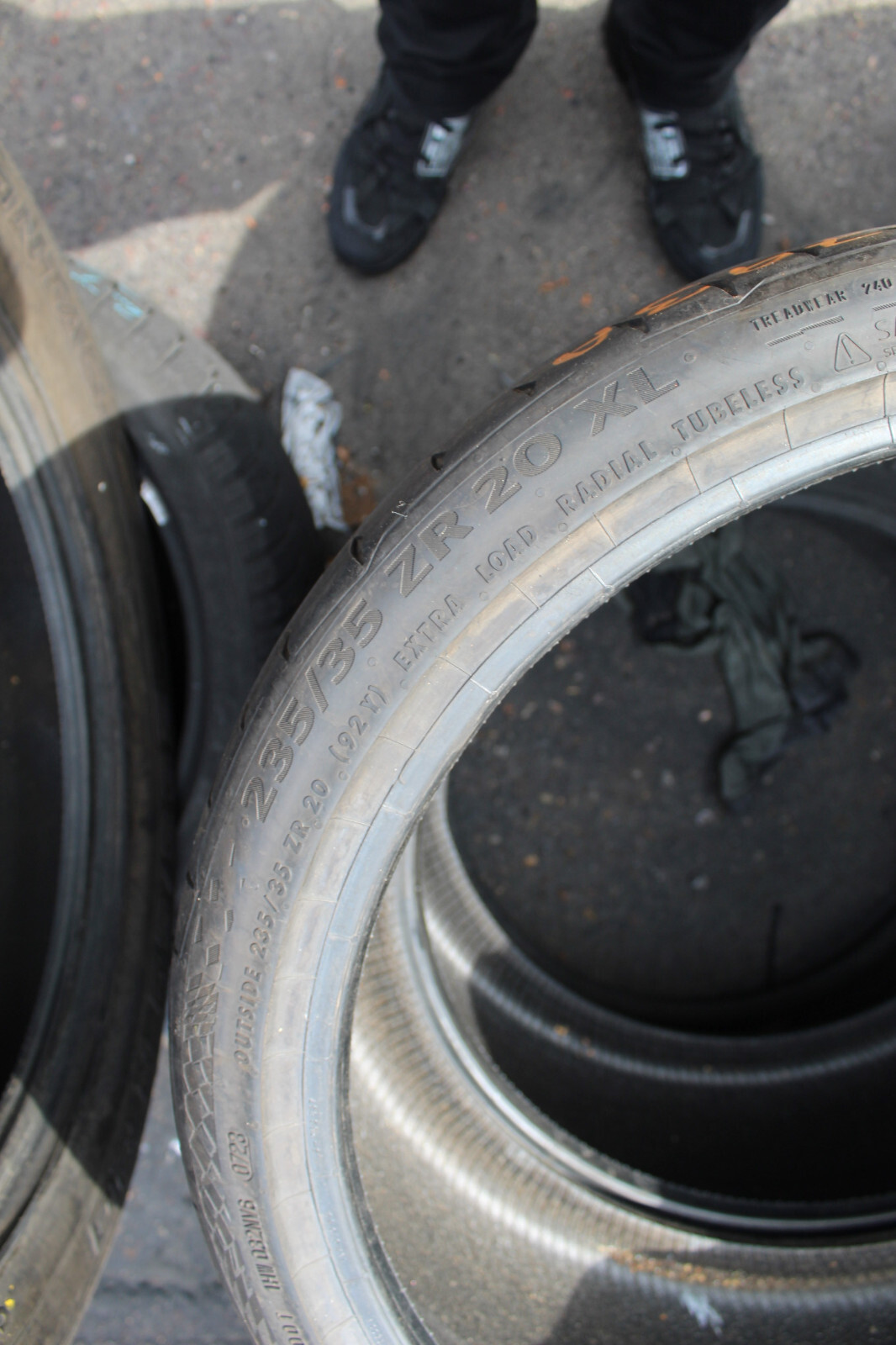 235 35 20 Continental, SC7, XL, 92Y x2 A Pair 4.5mm (F1_tyres) FO L2793