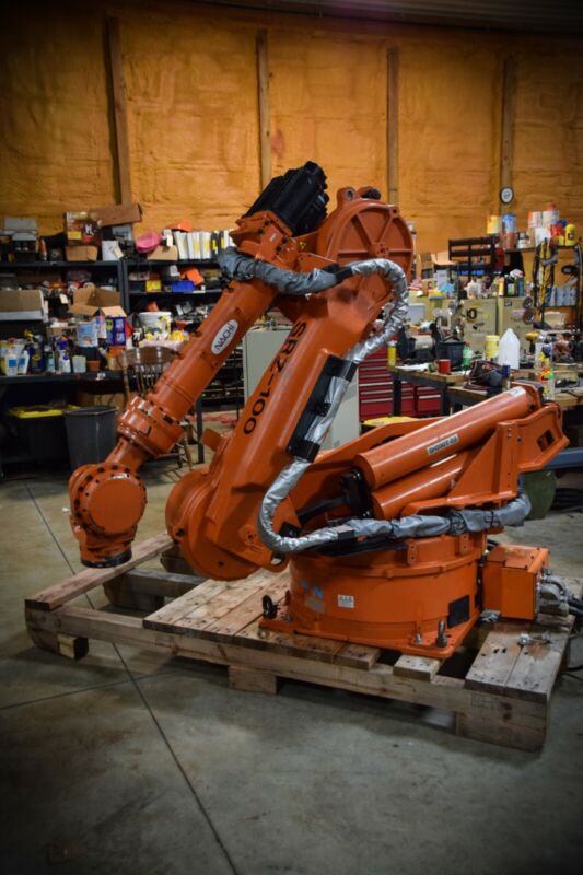 Nachi Robot, Used robot, SH200T-03, Shelf mount robot, industrial robotic arm