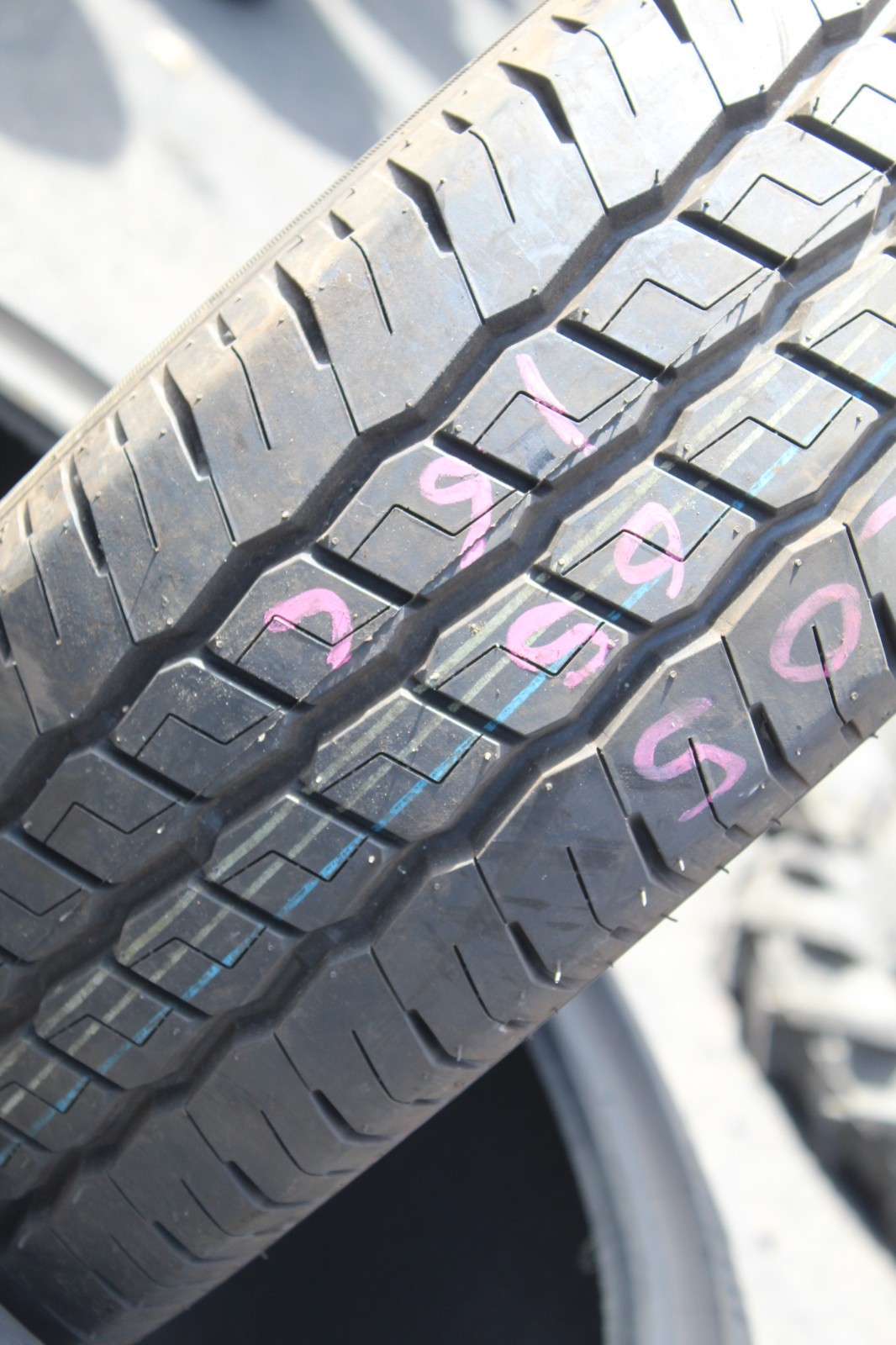 New 205 65 16C Hifly, Zuper 2000, M+S, 107/105T, x1 Single Tyre (F1_tyres) YD109