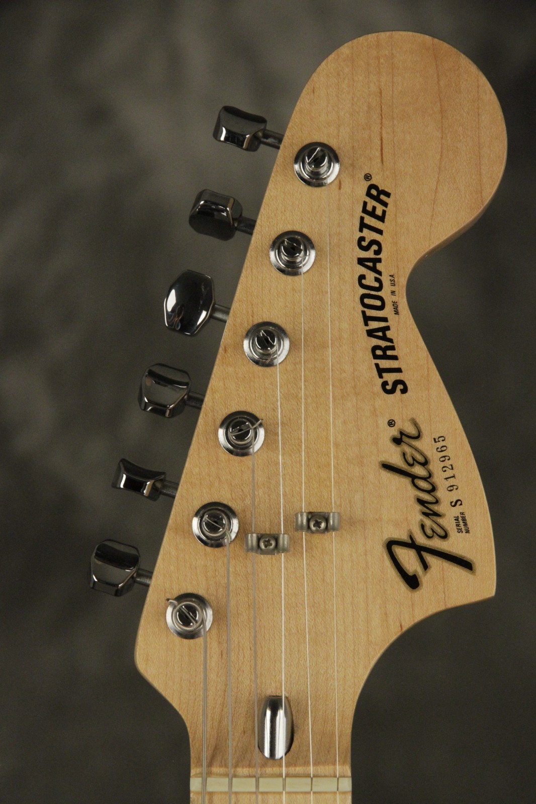 1979 Fender Stratocaster WINE RED very clean w/original HANG TAGS!!!