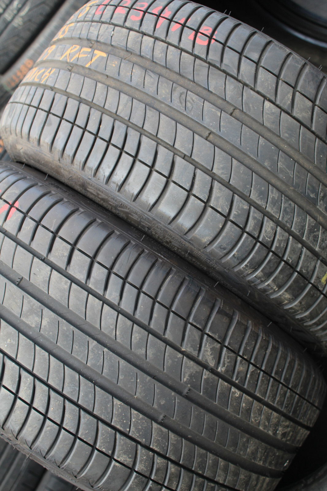 275 35 19 Michelin, RunFlat, MOE, XL, 100Y x2 A Pair 6.8mm (F1_tyres) L2391
