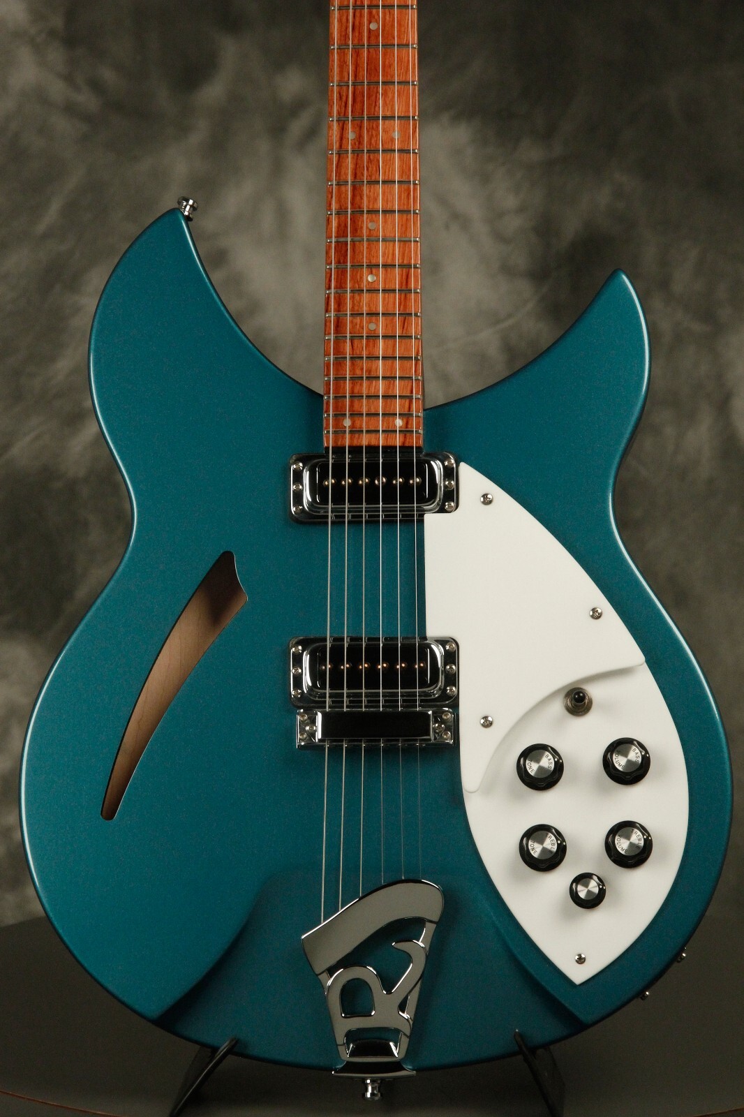 1996 リッケンバッカー ＃330 FG Rickenbacker Model 330 FG