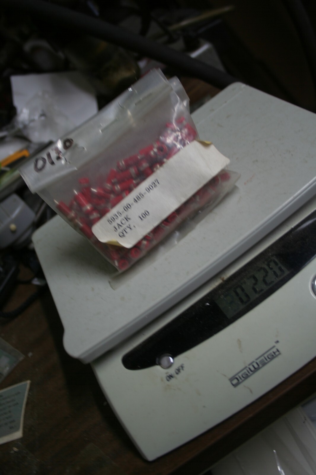 Lot of 100 jack tips 5935-00-485-9027 new sealed in Mil bag red