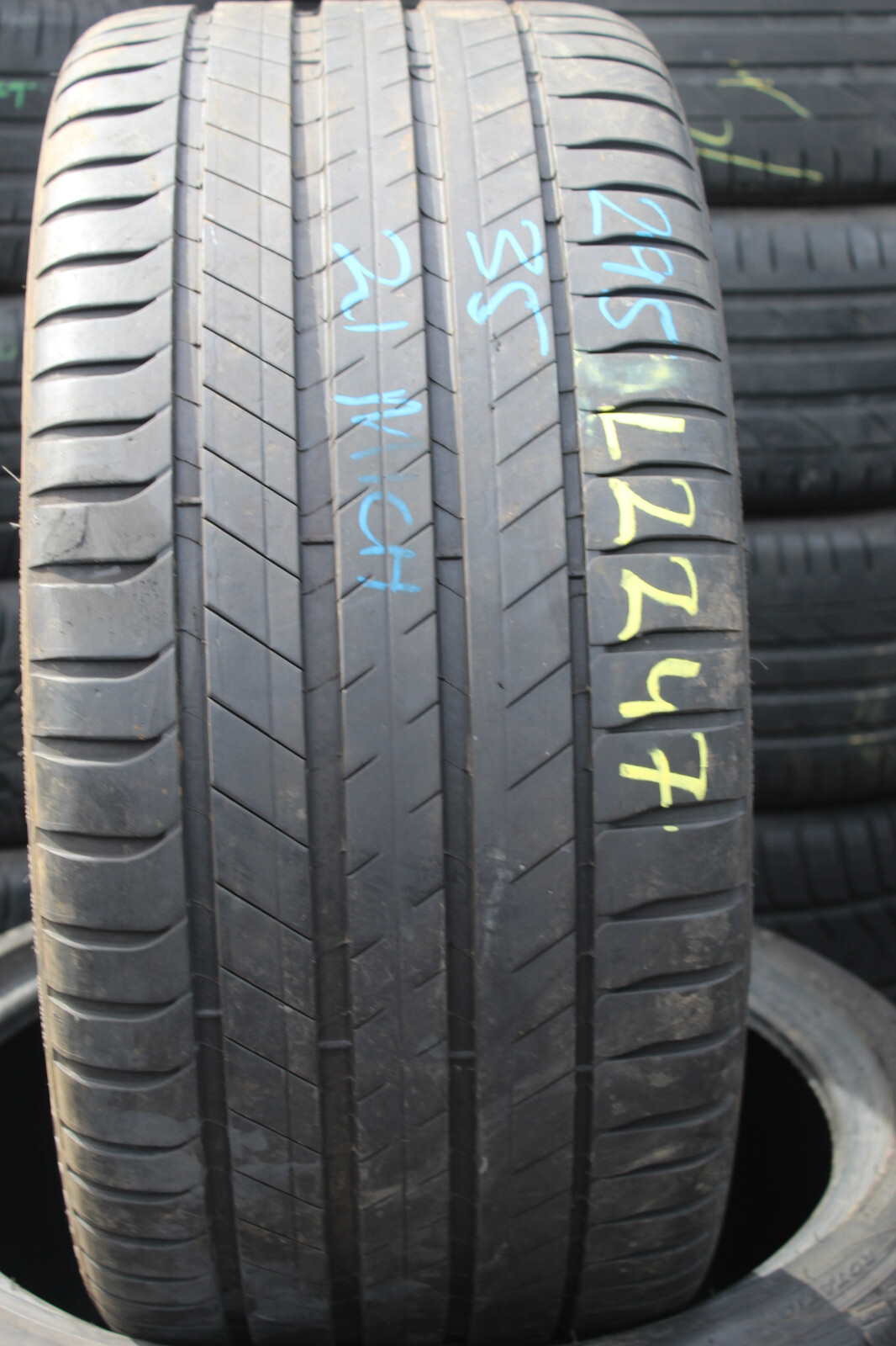 295 35 21 Michelin, Latitude Sport , 103Y, x1 Single Tyre 5.2mm (F1_tyres) L2247