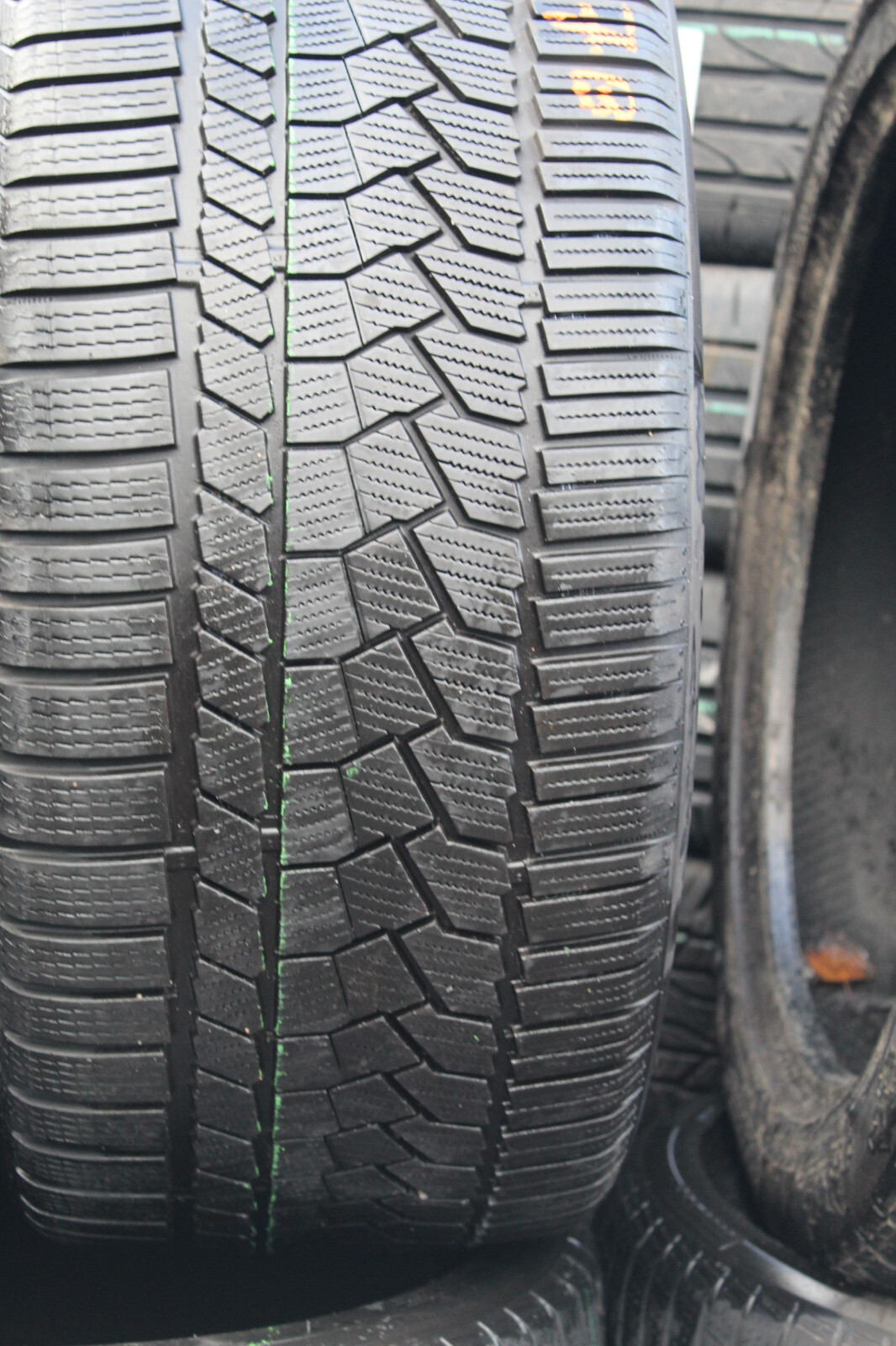 295 35 21 Continental, Winter, M+S, XL, 107V, x2 A Pair 7.0mm (F1_tyres) L2987
