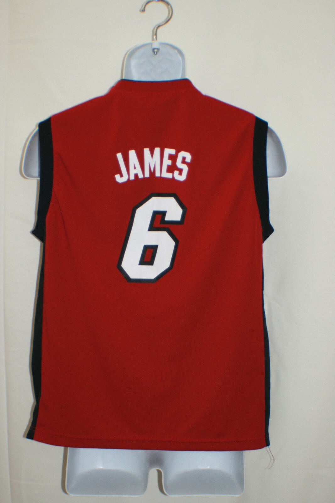 NBA adidas MIAMI HEAT レブロンジェームズ　ユニフォーム Adidas NBA Miami Heat #6 Lebron James Jersey YOUTH Size 48