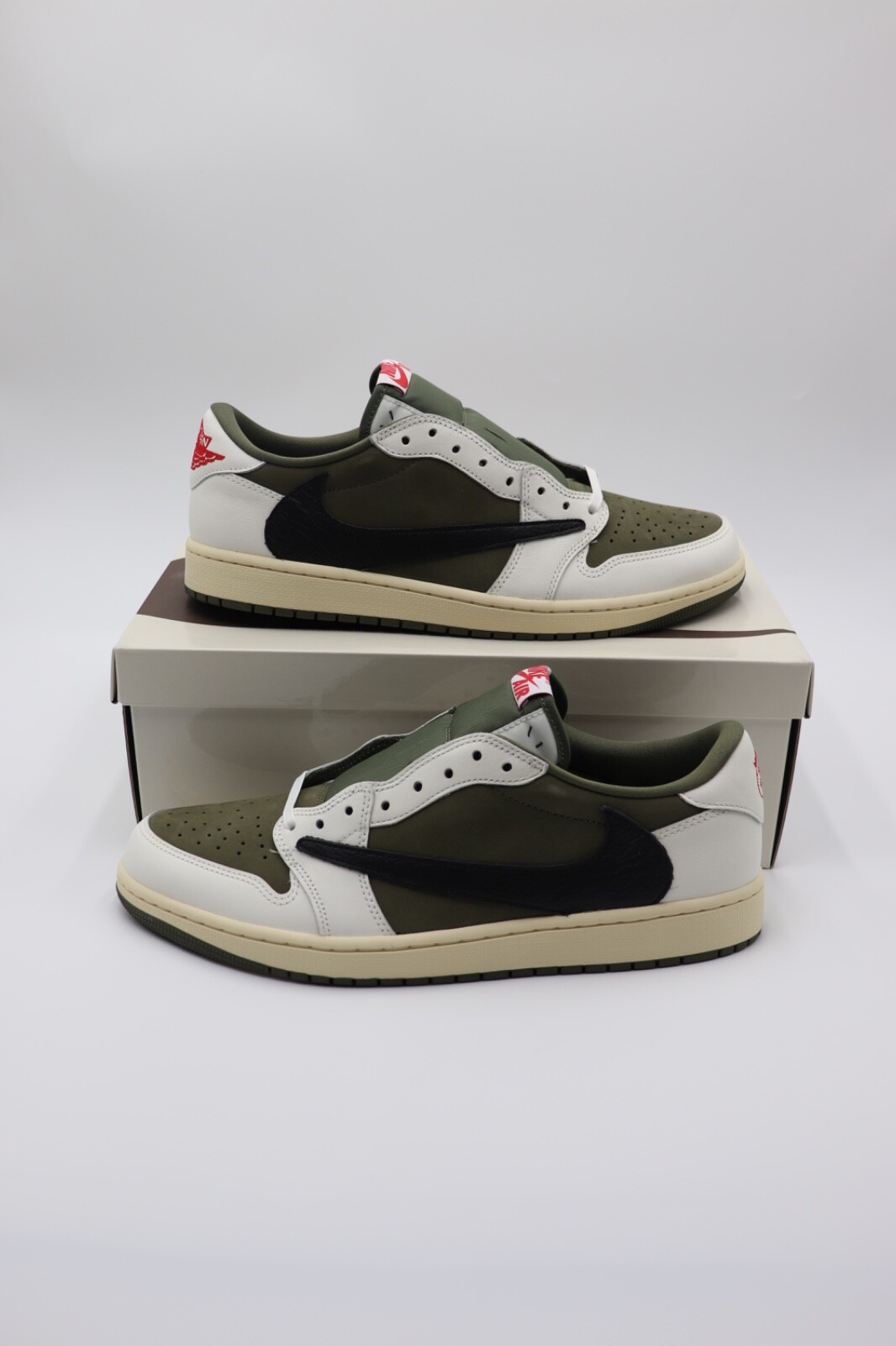 Travis Scott × OG SP \"Reverse Olive\" Buy Travis Scott x Air Jordan 1 Retro Low OG SP 'Reverse