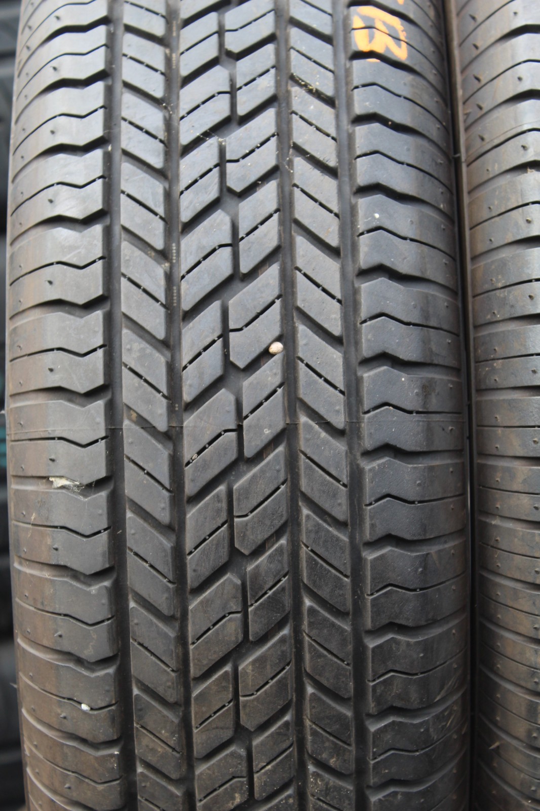 New 215 70 16 Yokohama, Geolander GO33, 100H, x1 Tyre (F1_tyres) L3716