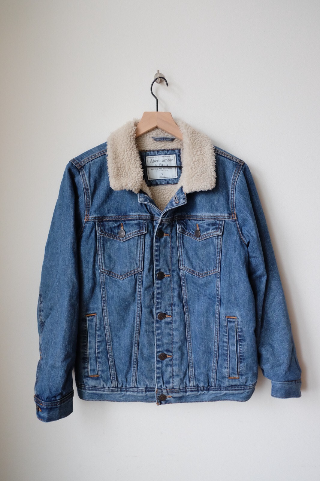 Abercrombie & Fitch メンズ ボア襟デニムジャケット XL 【公式通販】