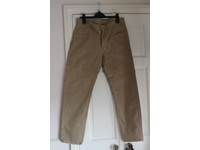 752 levis