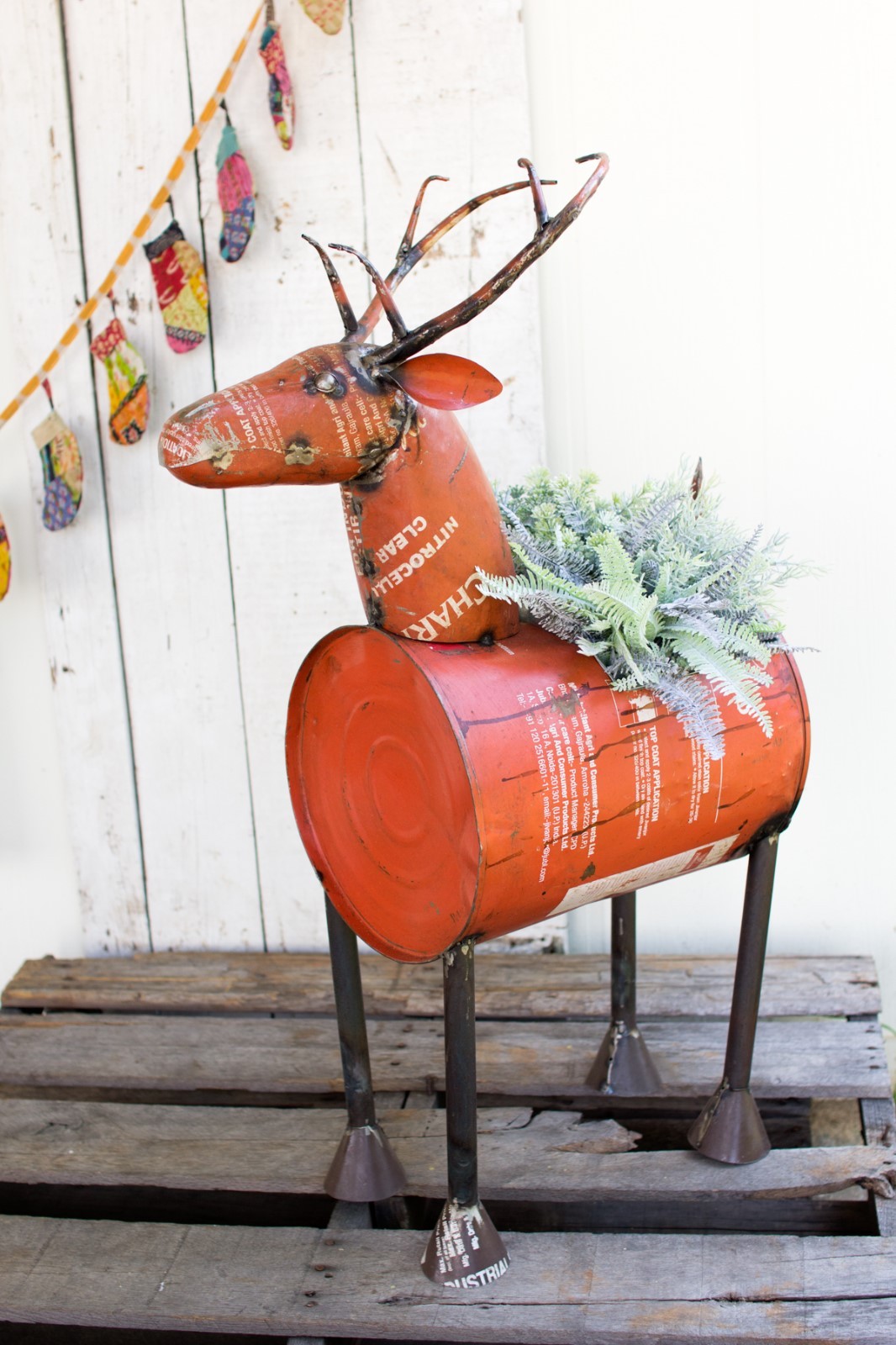 Red Metal Deer Barrel Beverage Cooler Planter