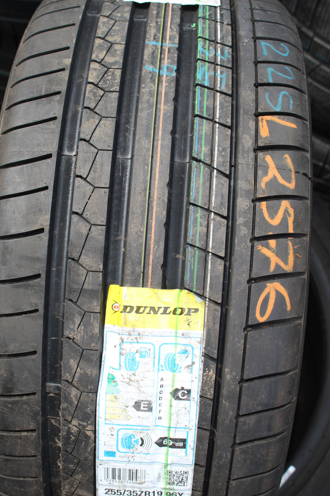 New 255 35 19 Dunlop, SP Sport Max, AO, XL, 96Y, x1 Single Tyre (F1_tyres) L2576