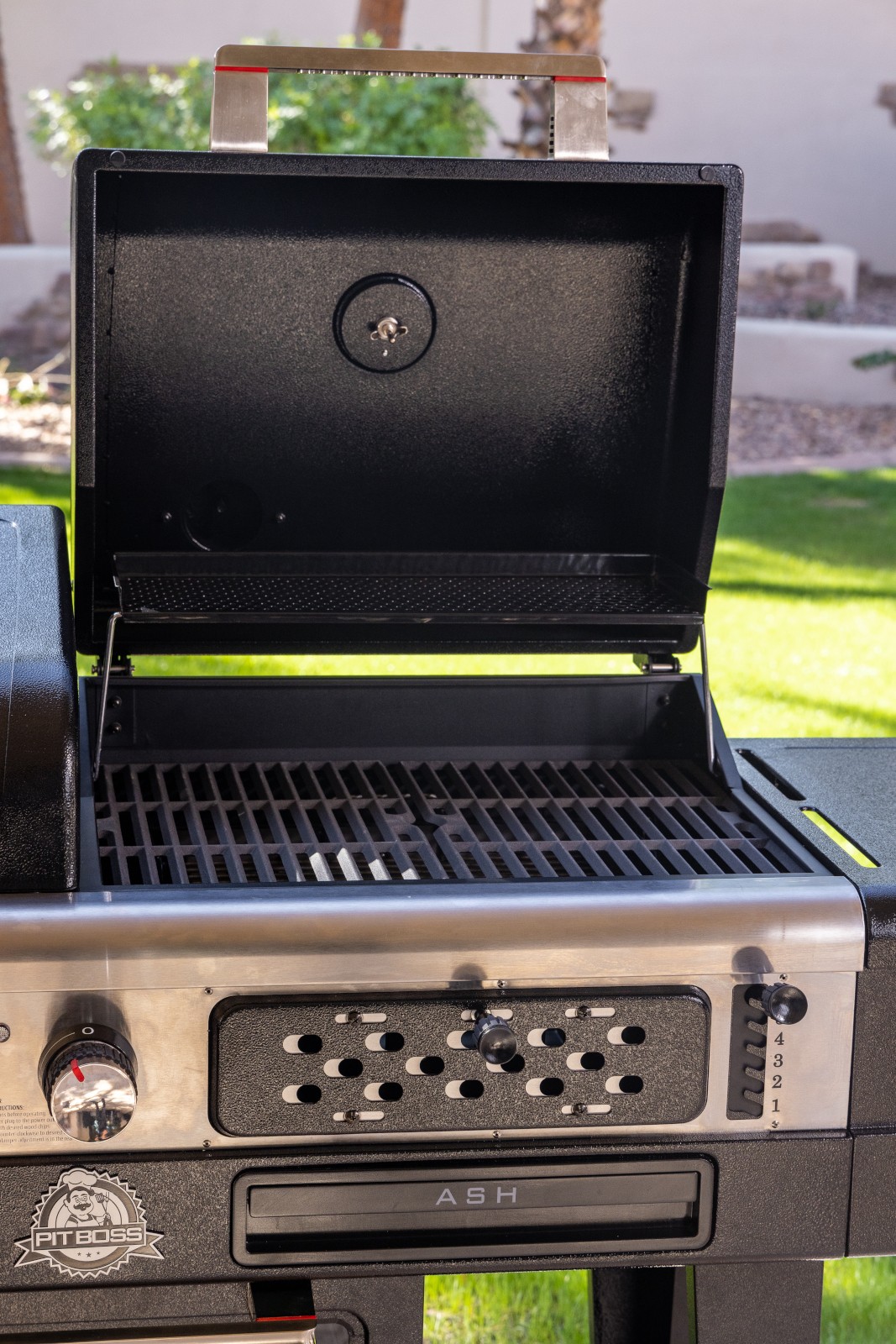 Pit Boss Kombigrill MEMPHIS Ultimate 2.0 Gas Holzkohle Smoker Hybridgrill BBQ - Bild 12 von 12