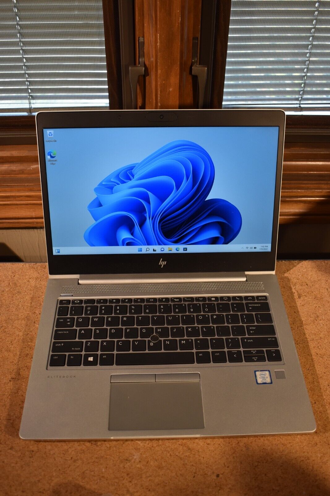 HP EliteBook 830 G5 13.3 HP EliteBook 830 G5 13.3