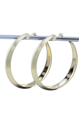 Textured hoop earrings