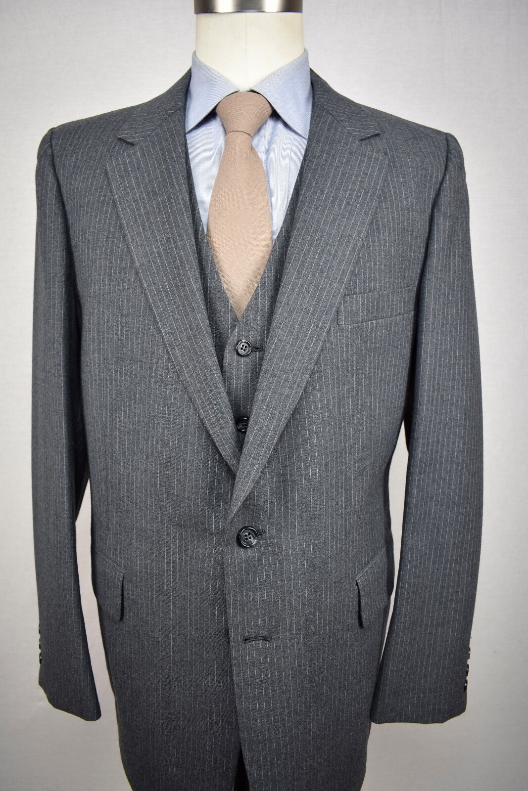 Foreman & Clark Gray Striped 100% Wool Two Piece Three Piece Suit Size: 44L