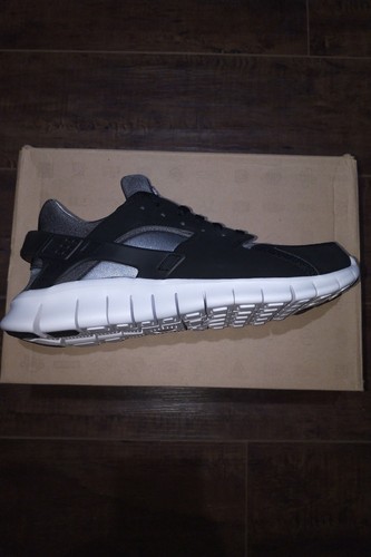 Nike Huarache Free 2012 487654-012 size 10.5